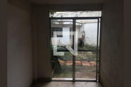 Casa à venda com 230m², 3 quartos e 4 vagas
