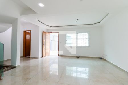 Sala de casa para alugar com 3 quartos, 250m² em Uberaba, Curitiba
