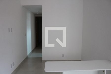 Sala/Cozinha de apartamento para alugar com 2 quartos, 45m² em Moinho Velho, São Paulo