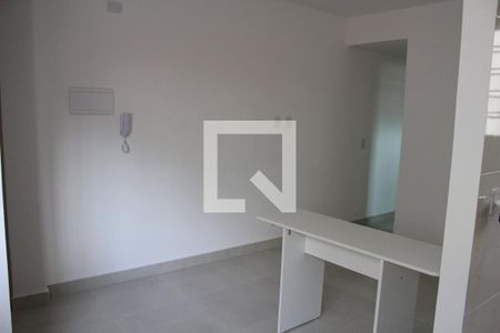 Sala/Cozinha de apartamento para alugar com 2 quartos, 45m² em Moinho Velho, São Paulo