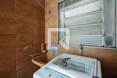 Casa à venda com 110m², 3 quartos e 2 vagas Casa à venda com 110m², 3 quartos e 2 vagasÁrea de Serviço