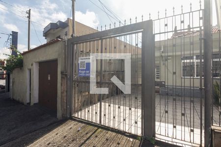 Casa à venda com 110m², 3 quartos e 2 vagas Casa à venda com 110m², 3 quartos e 2 vagasFachada