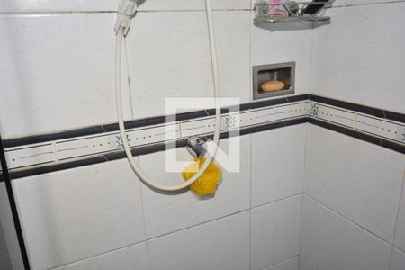 Casa de condomínio à venda com 180m², 2 quartos e 5 vagasBanheiro Social