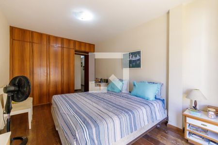 Apartamento para alugar com 400m², 4 quartos e 3 vagasSuíte 2