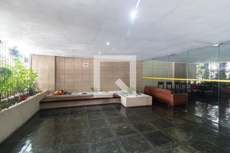 Apartamento à venda com 63m², 2 quartos e 1 vaga Apartamento à venda com 63m², 2 quartos e 1 vagaHall de entrada