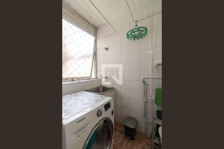 Apartamento à venda com 63m², 2 quartos e 1 vaga Apartamento à venda com 63m², 2 quartos e 1 vagaÁrea de Serviço