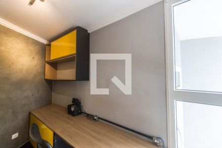 Apartamento à venda com 385m², 4 quartos e 6 vagas Apartamento à venda com 385m², 4 quartos e 6 vagasEscritório