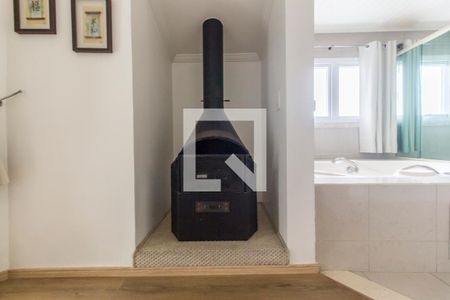 Apartamento à venda com 385m², 4 quartos e 6 vagas Apartamento à venda com 385m², 4 quartos e 6 vagasDetalhe