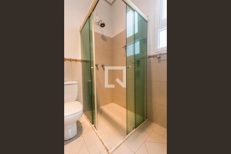 Apartamento à venda com 385m², 4 quartos e 6 vagas Apartamento à venda com 385m², 4 quartos e 6 vagasBanheiro da Suíte 4