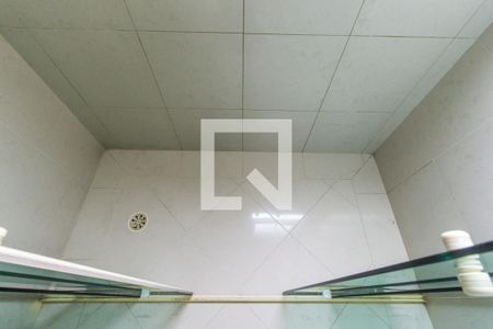 Apartamento à venda com 385m², 4 quartos e 6 vagas Apartamento à venda com 385m², 4 quartos e 6 vagasDetalhe do Banheiro da Suite