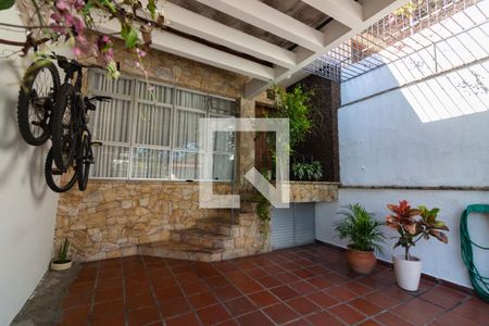 Casa à venda com 100m², 2 quartos e 2 vagasGaragem