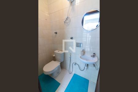 Casa à venda com 100m², 2 quartos e 2 vagasÁrea de Serviço, banheiro 