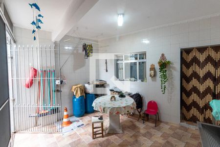 Casa à venda com 163m², 4 quartos e 2 vagasLavanderia