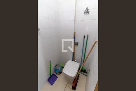 Apartamento à venda com 90m², 2 quartos e 1 vagaBanheiro de Serviço
