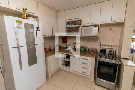 Apartamento à venda com 90m², 2 quartos e 1 vagaCozinha