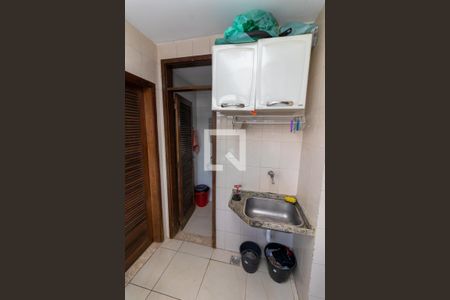 Apartamento à venda com 90m², 2 quartos e 1 vagaÁrea de serviço
