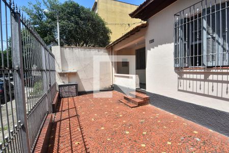Casa à venda com 600m², 2 quartos e 3 vagasQuintal