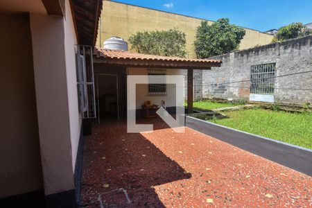 Casa à venda com 600m², 2 quartos e 3 vagasQuintal