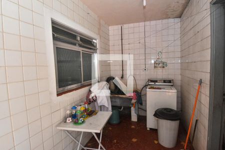 Casa à venda com 600m², 2 quartos e 3 vagasÁrea de Serviço