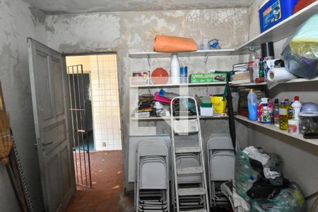 Casa à venda com 600m², 2 quartos e 3 vagasDespensa