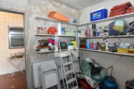 Casa à venda com 600m², 2 quartos e 3 vagasDespensa