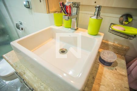 Casa à venda com 162m², 3 quartos e 1 vaga Casa à venda com 162m², 3 quartos e 1 vagaBanheiro Suíte - Torneira