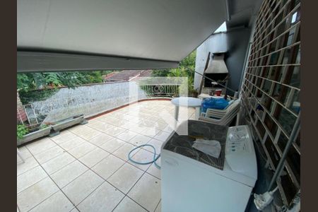 Casa à venda com 280m², 4 quartos e 6 vagas