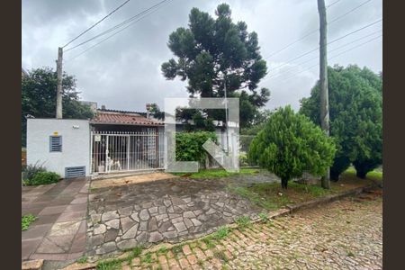 Casa à venda com 280m², 4 quartos e 6 vagas