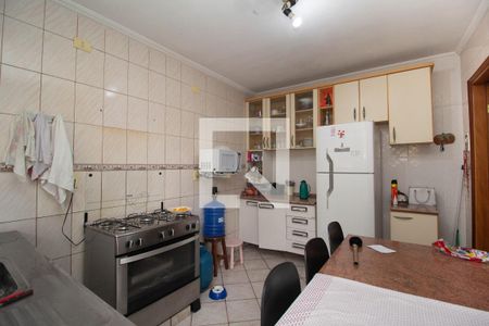 Casa à venda com 320m², 5 quartos e 1 vagaCasa 2 - Cozinha
