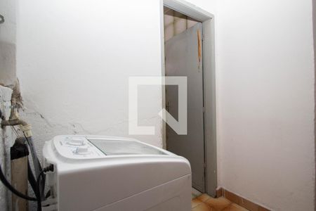 Casa à venda com 320m², 5 quartos e 1 vagaÁrea de Serviço