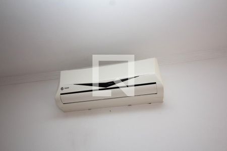 Casa à venda com 320m², 5 quartos e 1 vagaCasa 2 - Sala Detalhe