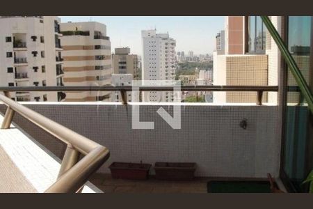 Apartamento à venda com 198m², 3 quartos e 3 vagas