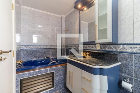 Apartamento à venda com 123m², 3 quartos e 2 vagasBanheiro da Suíte