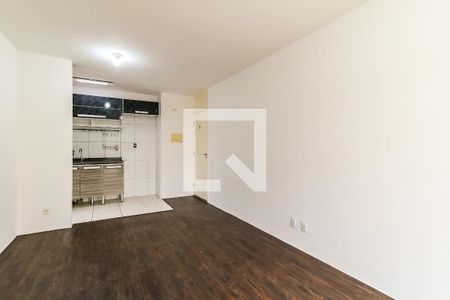 Sala de apartamento para alugar com 3 quartos, 64m² em Vila Praia, São Paulo