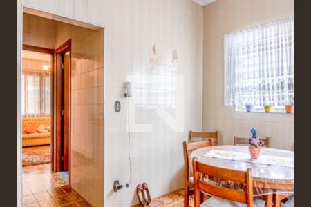Casa à venda com 157m², 3 quartos e 3 vagas