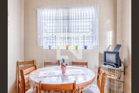 Casa à venda com 157m², 3 quartos e 3 vagas