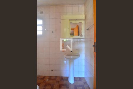 Casa à venda com 144m², 6 quartos e 7 vagasBanheiro Suíte