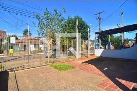 Casa à venda com 144m², 6 quartos e 7 vagasPátio