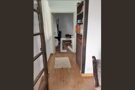 Casa à venda com 358m², 3 quartos e 6 vagas