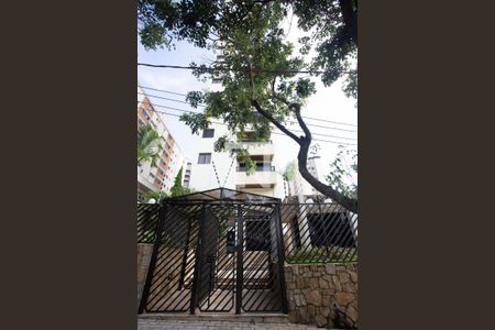 Apartamento à venda com 114m², 3 quartos e 2 vagas Apartamento à venda com 114m², 3 quartos e 2 vagasFachada