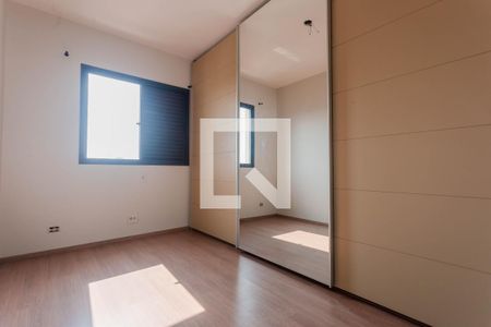 Apartamento à venda com 114m², 3 quartos e 2 vagas Apartamento à venda com 114m², 3 quartos e 2 vagasQuarto