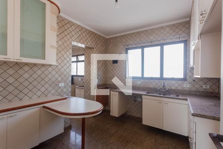 Apartamento à venda com 114m², 3 quartos e 2 vagas Apartamento à venda com 114m², 3 quartos e 2 vagasCozinha