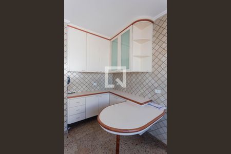 Apartamento à venda com 114m², 3 quartos e 2 vagas Apartamento à venda com 114m², 3 quartos e 2 vagasCozinha