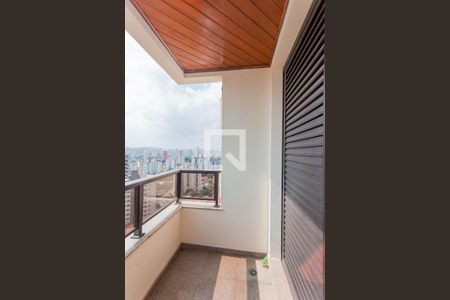 Apartamento à venda com 114m², 3 quartos e 2 vagas Apartamento à venda com 114m², 3 quartos e 2 vagasvaranda