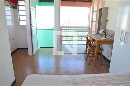 Casa à venda com 340m², 2 quartos e 5 vagasQuarto