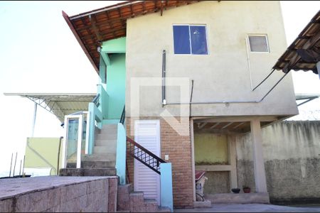 Casa à venda com 340m², 2 quartos e 5 vagasArea