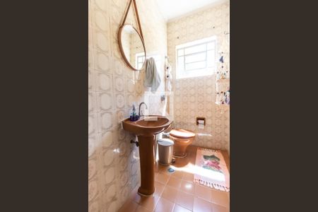 Casa à venda com 185m², 3 quartos e 2 vagasLavabo