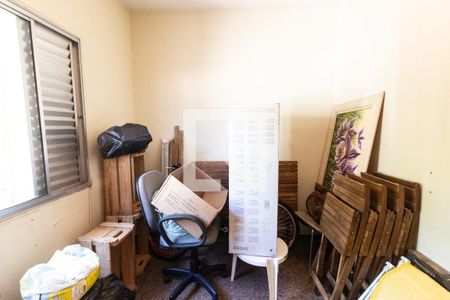 Casa à venda com 185m², 3 quartos e 2 vagasQuarto de serviço