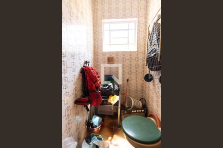 Casa à venda com 185m², 3 quartos e 2 vagasBanheiro de serviço