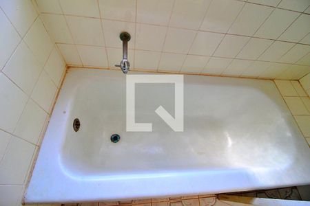 Casa à venda com 220m², 4 quartos e 1 vagaBanheiro